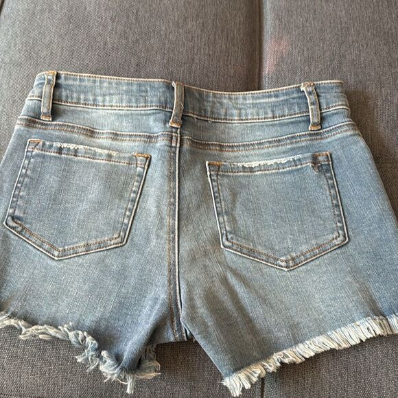 Tactr Girls Brittany 5 Pocket Fray Hem Shorts in Indigo. Size 14. - Picture 3 of 6